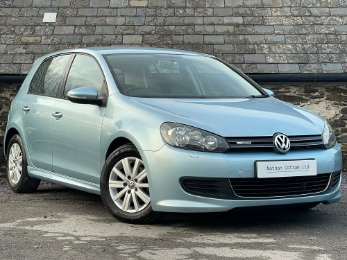 Volkswagen Golf  1.6 TDI BlueMotion