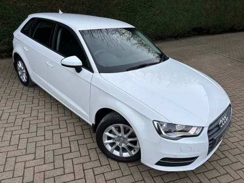 Audi A3  1.4 TFSI CoD SE