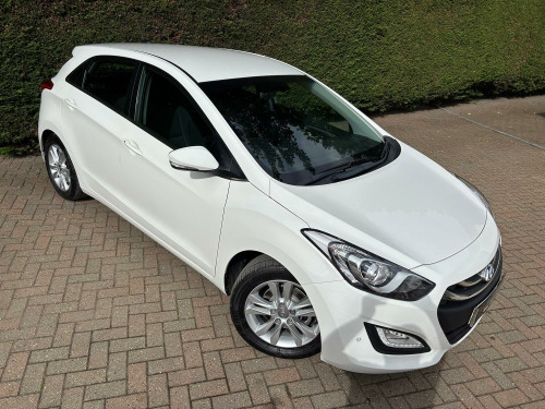 Hyundai i30  1.6 CRDi Blue Drive Style Nav