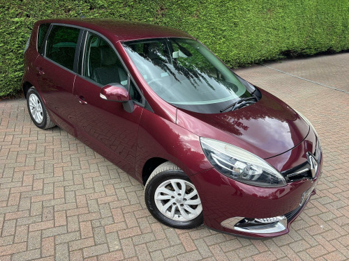 Renault Scenic  1.5 Dynamique TomTom dCi 110 Stop & Start