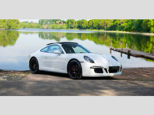 Porsche 911  3.8 991 Carrera GTS 