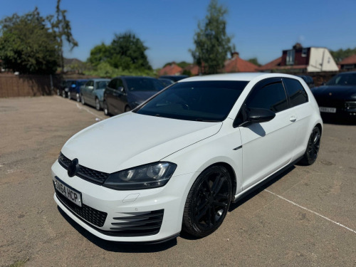 Volkswagen Golf  2.0 TDI BlueMotion Tech GTD Euro 6 (s/s) 3dr