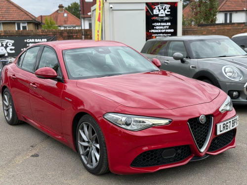 Alfa Romeo Giulia  2.0T Veloce Auto Euro 6 (s/s) 4dr