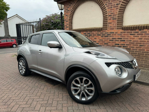 Nissan Juke  1.6 Tekna XTRON Euro 5 5dr