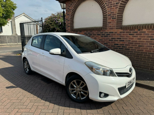 Toyota Yaris  1.33 Dual VVT-i Icon Plus Euro 5 5dr