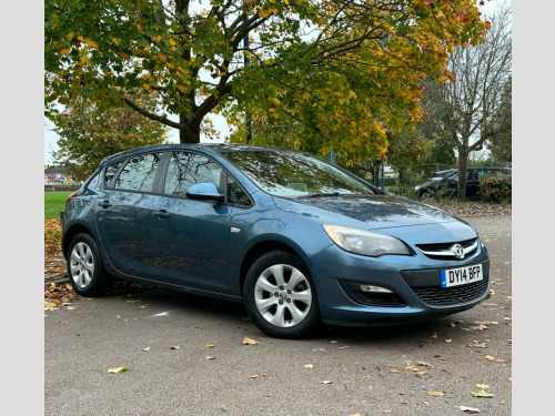 Vauxhall Astra  1.6 16v Design Euro 5 5dr