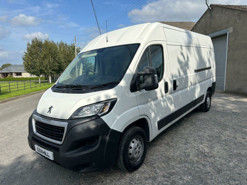Peugeot Boxer  2.2 BlueHDi 335 Professional