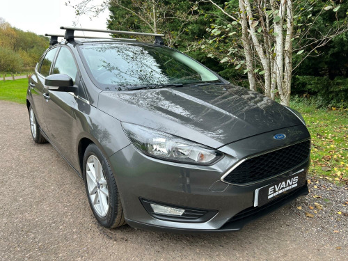 Ford Focus  1.0 T EcoBoost Zetec