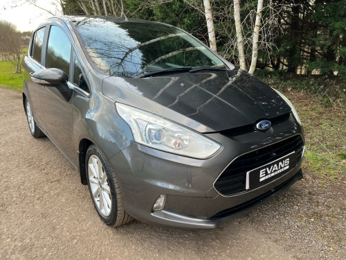 Ford B-Max  1.0 T EcoBoost Titanium