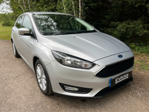 Ford Focus  1.0 T EcoBoost Zetec