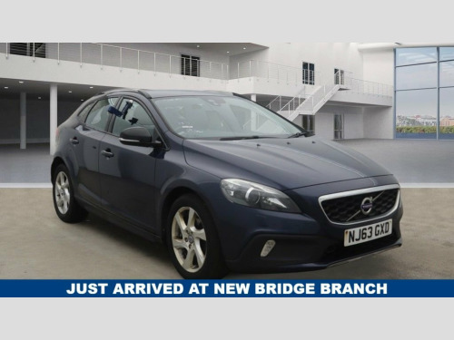 Volvo V40  1.6 D2 CROSS COUNTRY LUX 5d 113 BHP