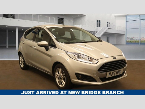 Ford Fiesta  1.25 Zetec Hatchback 5dr Petrol Manual Euro 6 (82 