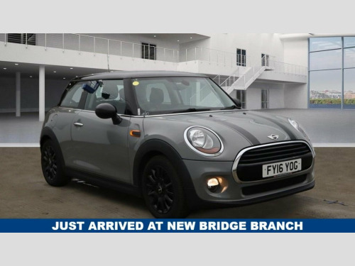 MINI Hatch  1.5 Cooper Hatchback 3dr Petrol Auto Euro 6 (s/s) 