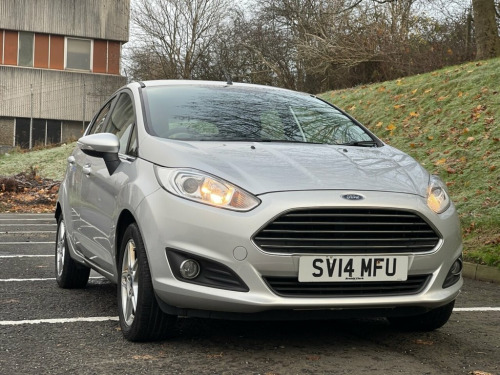 Ford Fiesta  1.0 Zetec Hatchback 5dr Petrol Manual Euro 5 (s/s)