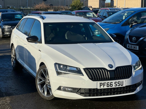 Skoda Superb  2.0 TDI SportLine Estate 5dr Diesel DSG Auto 6Spd 