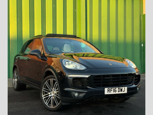 Porsche Cayenne  3.0 TD V6 SUV 5dr Diesel TiptronicS 4WD Euro 6 (s/