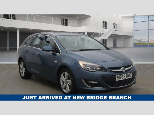 Vauxhall Astra  2.0 CDTi SRi Sports Tourer 5dr Diesel Auto Euro 5 