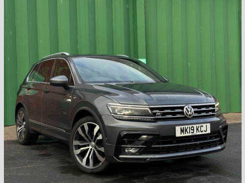 Volkswagen Tiguan  2.0 TDI R-Line Tech SUV 5dr Diesel DSG 4Motion Eur