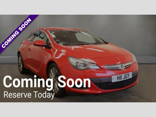 Vauxhall Astra GTC  2.0 CDTi SRi Coupe 3dr Diesel Auto Euro 5 (165 ps)