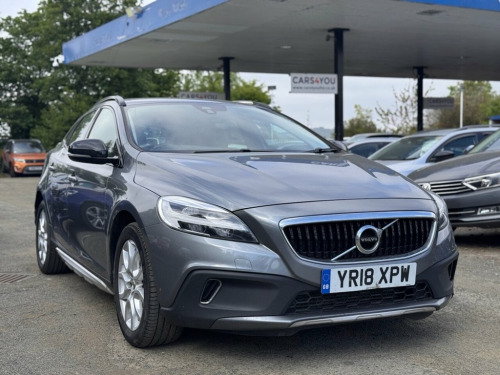 Volvo V40  2.0 D3 Pro Hatchback 5dr Diesel Auto Euro 6 (s/s) 