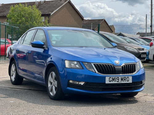Skoda Octavia  1.6 TDI SCR SE Technology Hatchback 5dr Diesel DSG