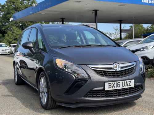 Vauxhall Zafira Tourer  2.0 CDTi Design MPV 5dr Diesel Auto Euro 6 (170 ps