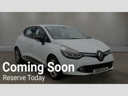 Renault Clio  1.2 16V Dynamique MediaNav Hatchback 5dr Petrol Ma