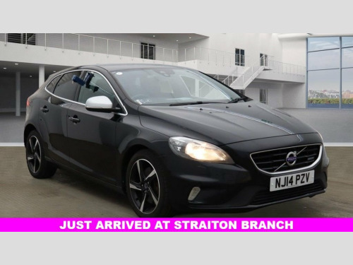 Volvo V40  2.0 D3 R-Design Nav Hatchback 5dr Diesel Manual Eu