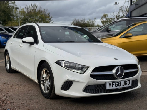 Mercedes-Benz A-Class A180 1.3 A180 SE Hatchback 5dr Petrol 7G-DCT Euro 6 (s/