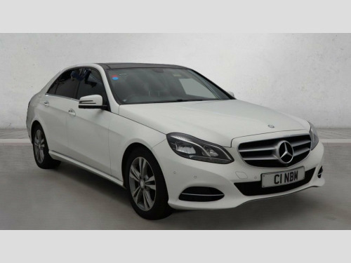 Mercedes-Benz E-Class  2.1 E300dh BlueTEC SE Saloon 4dr Diesel Hybrid G-T 