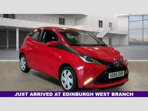 Toyota AYGO  1.0 VVT-i x-play Hatchback 5dr Petrol Manual Euro  