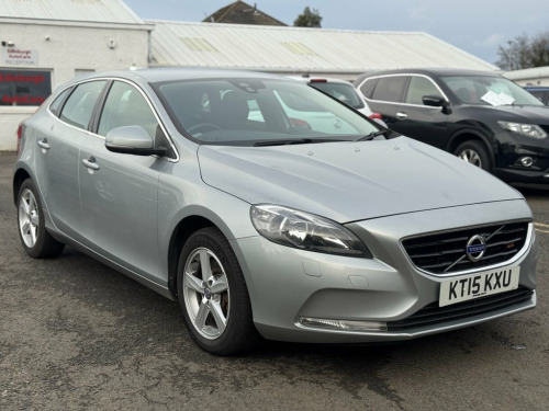 Volvo V40  2.0 D3 SE Nav Hatchback 5dr Diesel Manual Euro 6 ( 