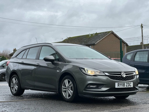 Vauxhall Astra  1.6 CDTi ecoFLEX Design Sports Tourer 5dr Diesel M 