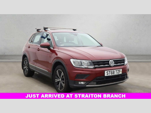 Volkswagen Tiguan  2.0 TDI SE Navigation SUV 5dr Diesel DSG 4Motion E 