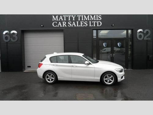 BMW 1 Series  2.0 118d SE Hatchback 5dr Diesel Manual Euro 6 (s/ 