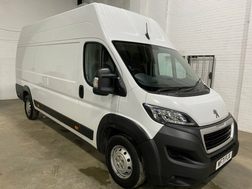 Peugeot Boxer  435 L4 H3 Professional 140ps NAV AC 1 owner