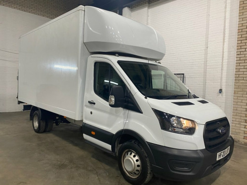 Ford Transit  LUTON 350 L4 RWD 130ps Tail Lift LUTON BOX VAN 500