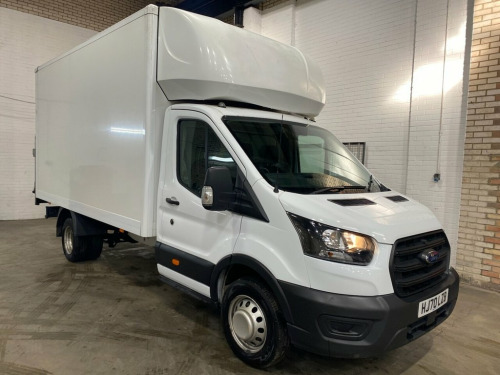 Ford Transit  LUTON 350 L4 RWD 130ps Tail Lift