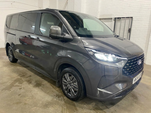 Ford Tourneo Custom  340 L2 Titanium 232ps Auto PHEV 