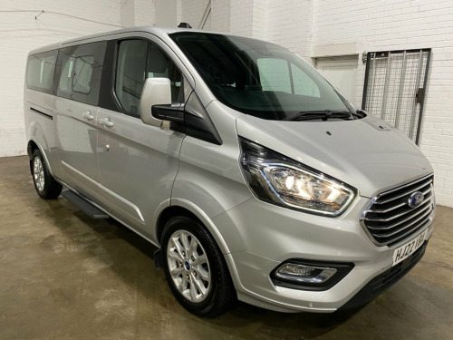 Ford Tourneo Custom  320 L2 Titanium 130ps