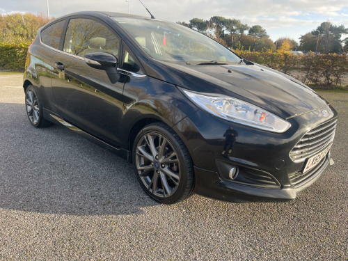 Ford Fiesta  1.0 T EcoBoost Titanium X