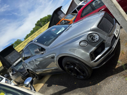 Bentley Bentayga 4.0 V8