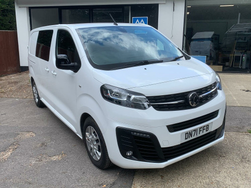 Vauxhall Vivaro  1.5 Turbo D 2700 Sportive