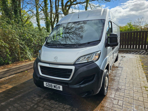 Peugeot Boxer  2.0 BlueHDi 335 Professional