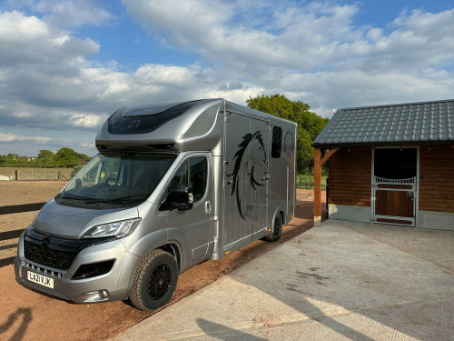 Citroen Relay  2.2 BlueHDi 3.5T Horsebox