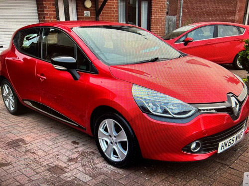 Renault Clio  1.2 Dynamique Nav 1.2 16V 75