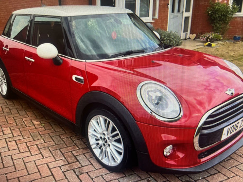 MINI Hatch  1.5 5-Door Hatch Cooper