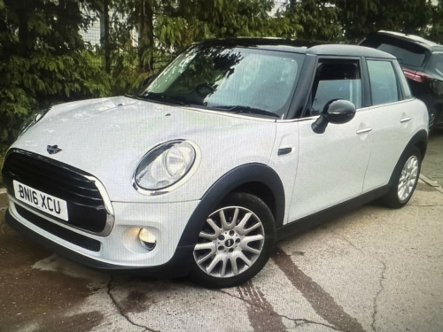 MINI Hatch  1.5 5-Door Hatch Cooper