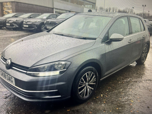 Volkswagen Golf  1.4 TSI SE 
