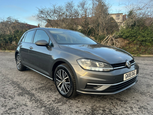 Volkswagen Golf  1.4 TSI SE 